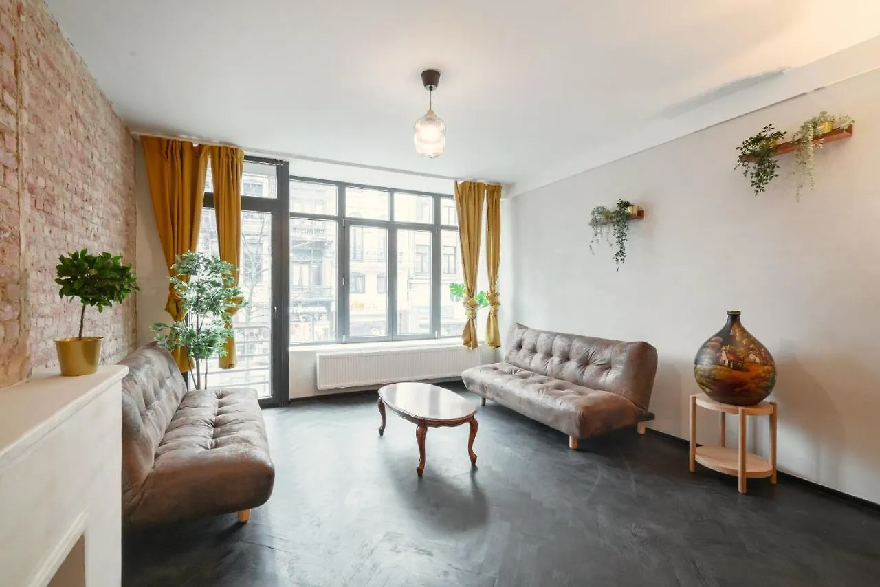 Charming And Spacious Antwerp City Center Apartments