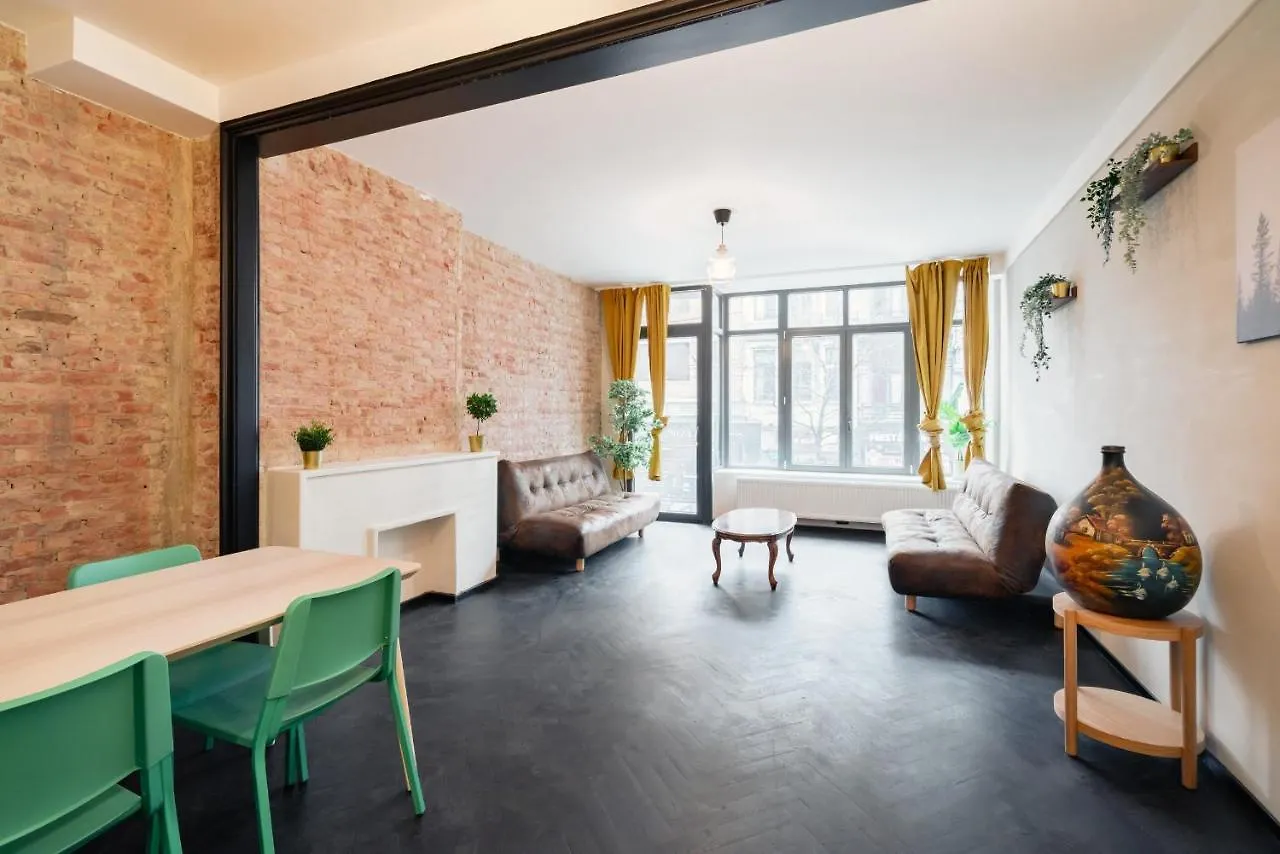 Charming And Spacious Antwerp City Center Apartments