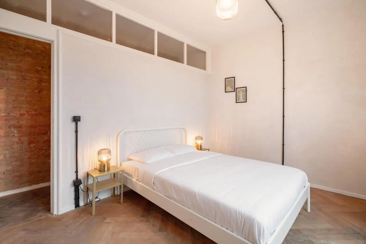 Charming And Spacious Antwerp City Center Apartments